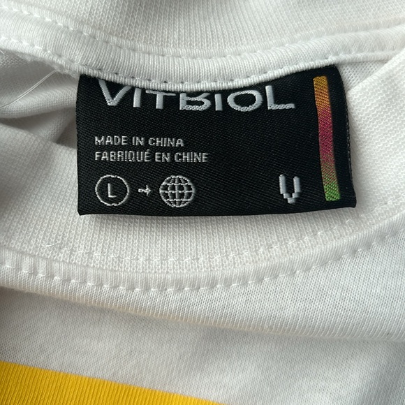 Vitriol women’s Vicky White Long Sleeve T-Shirt. Size large - Picture 6 of 9